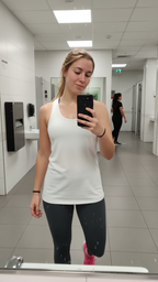 Polera Mujer Deportiva Aida Tirantes Control Dry Secado Rápido